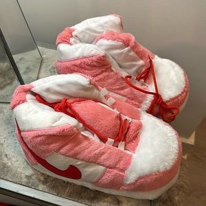 House Slippers-Brand New!